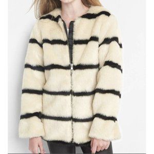NWT Gap Kids Striped Faux Fur Coat Full Zip Up Long Sleeve Ivory Black SZ Medium